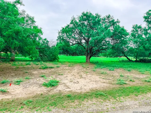 839 Fairway Circle Brackettville, TX 78832