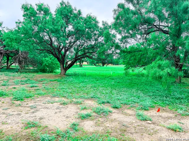 839 Fairway Circle Brackettville, TX 78832