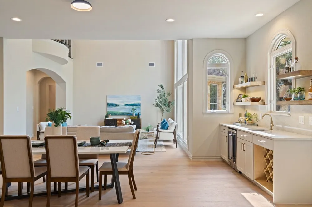 999 Enchanted Oaks Drive Driftwood, TX 78619