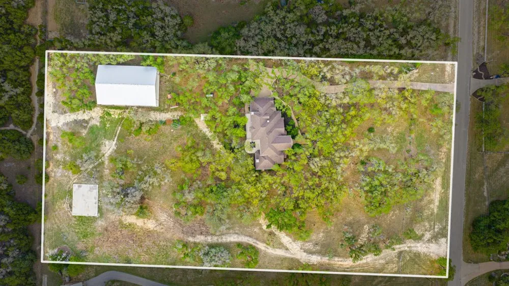 999 Enchanted Oaks Drive Driftwood, TX 78619