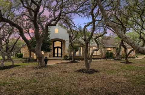 999 Enchanted Oaks Drive