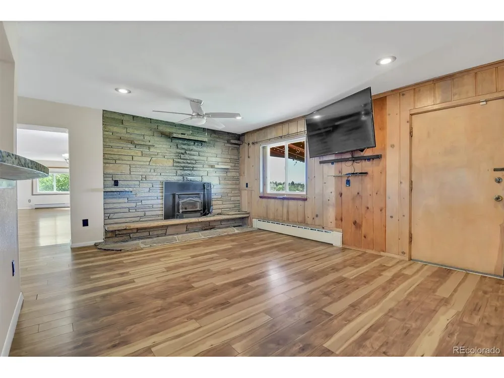 6785 S Pitkin Street Foxfield, CO 80016