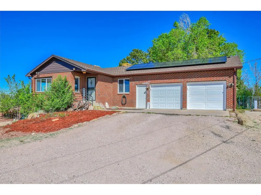 6785 S Pitkin Street Foxfield, CO 80016