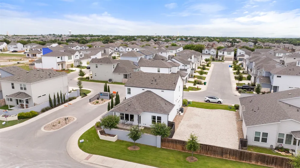 17504 Emperador Drive Round Rock, TX 78664
