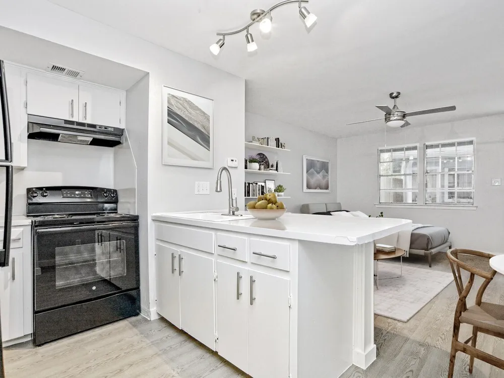 6811 Great Northern Boulevard #6811K Austin, TX 78757