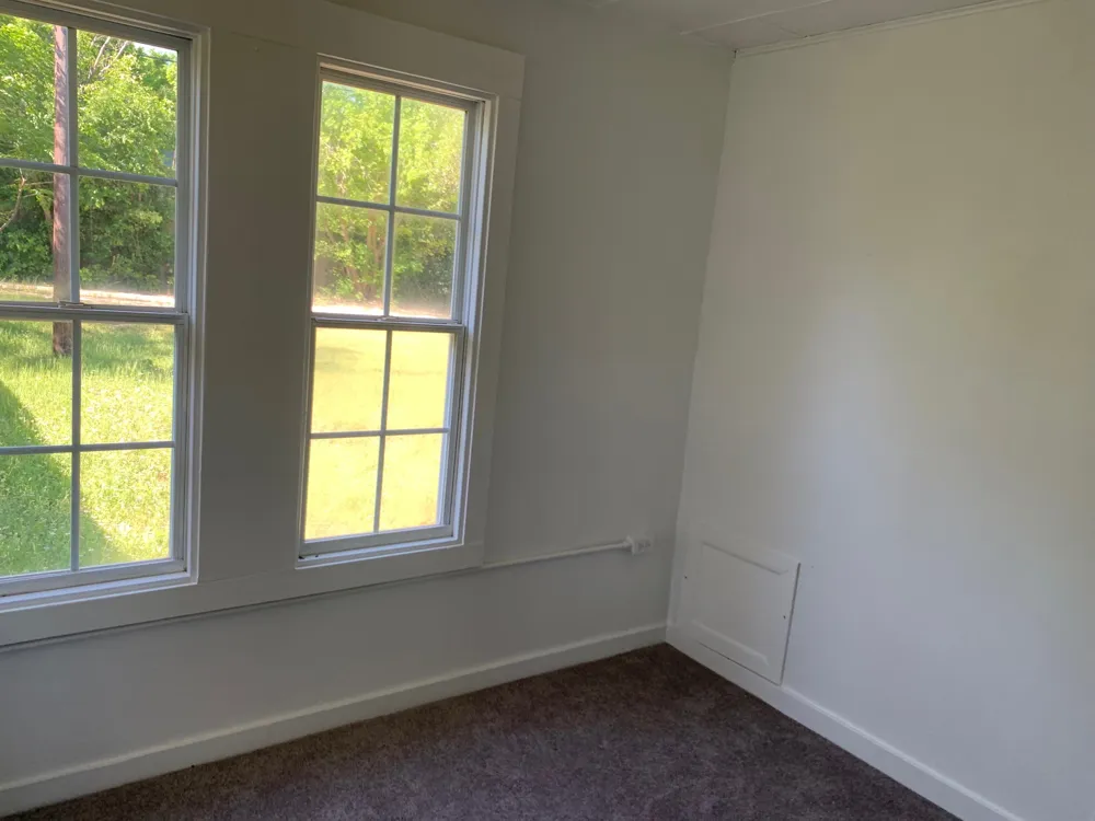 435 West Street Bertram, TX 78605