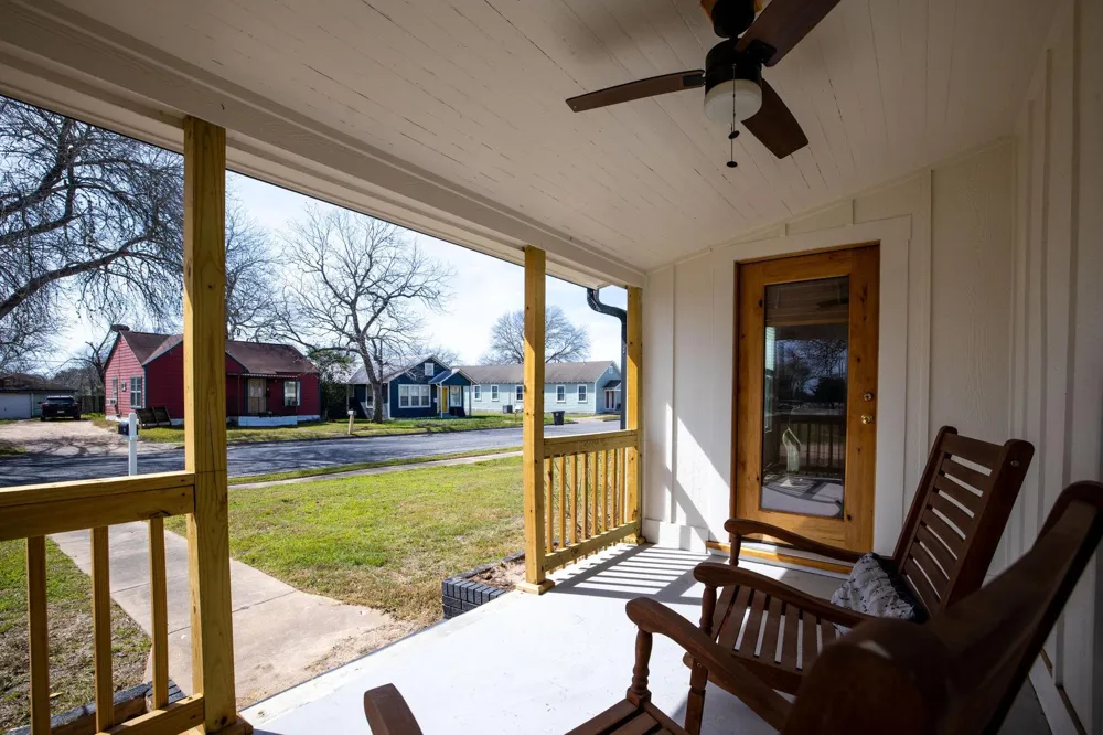 215 Paulus Street Schulenburg, TX 78956