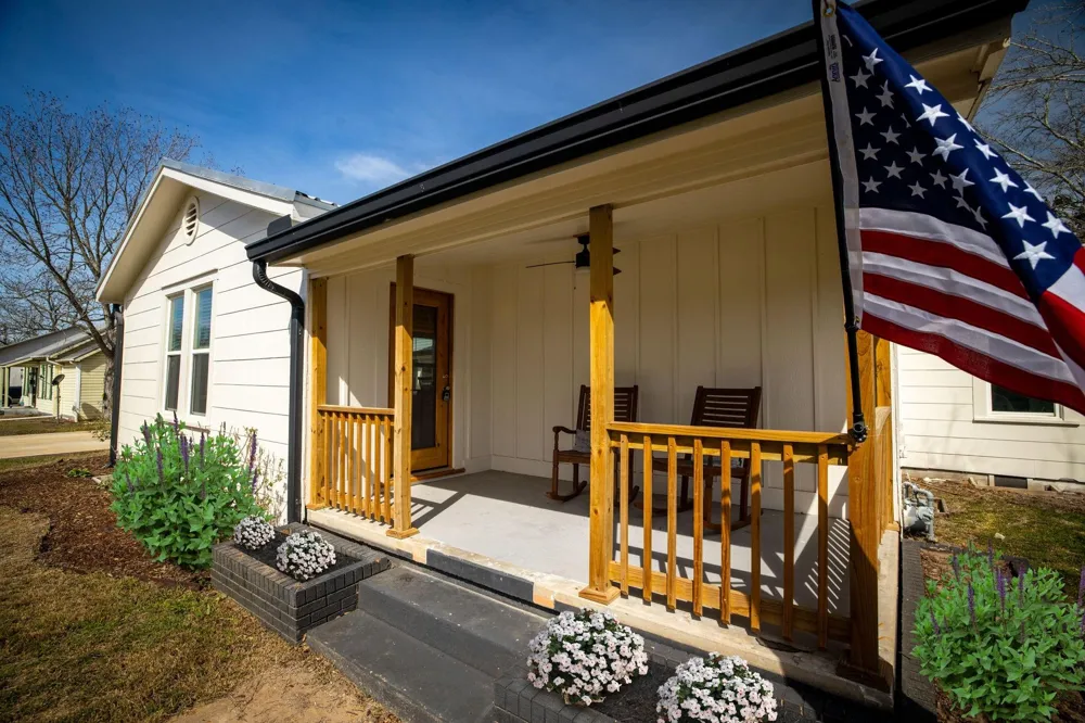 215 Paulus Street Schulenburg, TX 78956