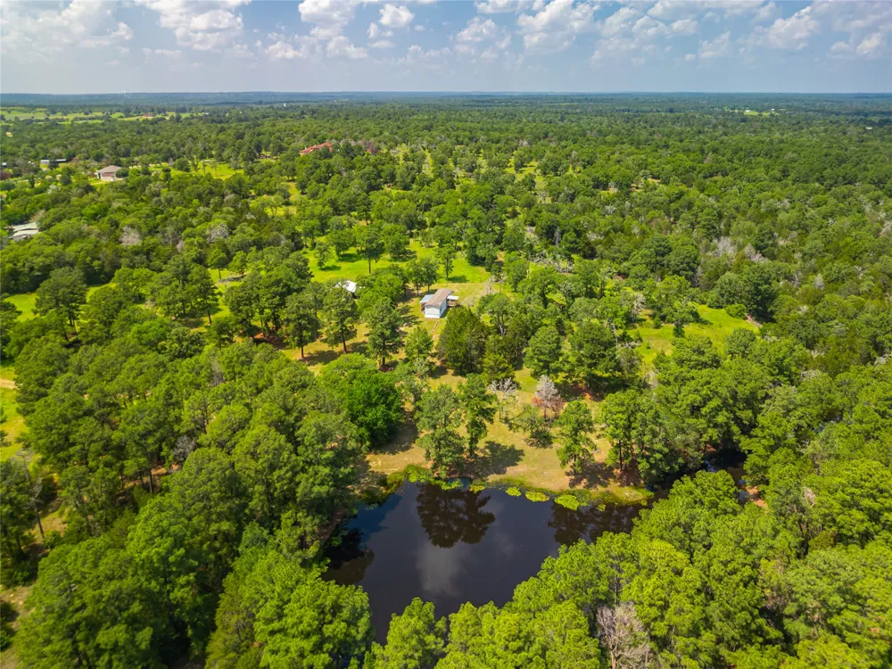 677 Old Antioch Road Smithville, TX 78957