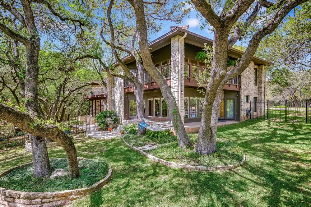 3901 Prentice Lane Austin, TX 78746