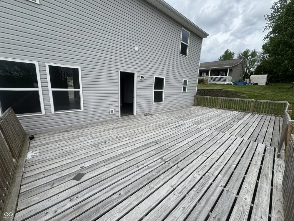 2205 S 16th Place Richmond, IN 47374