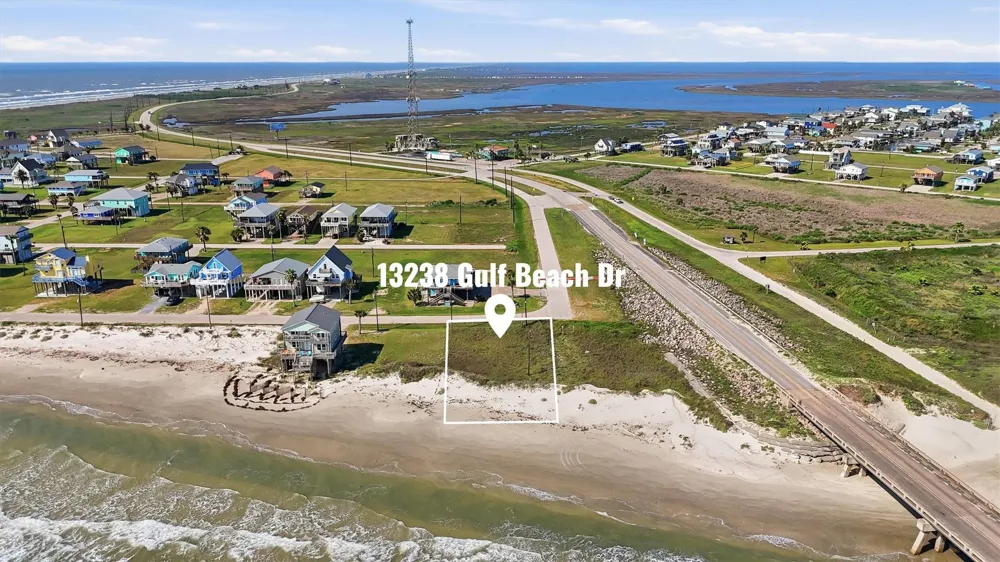 13238 Gulf Beach Dr Freeport, TX 77541