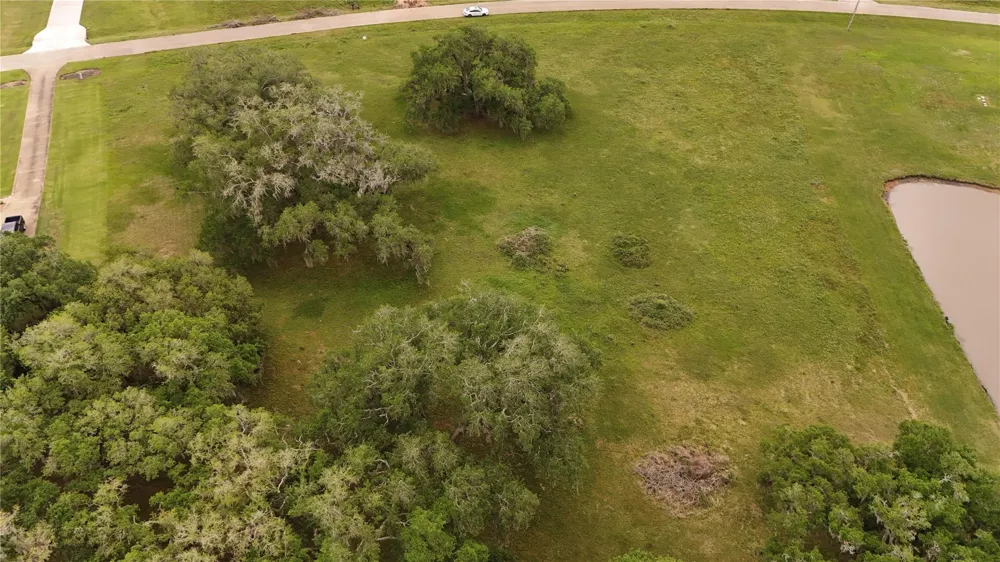 1207 Mill Road Angleton, TX 77515