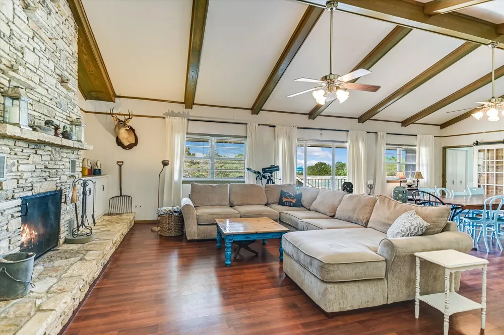 224 Circle Haven Canyon Lake, TX 78133
