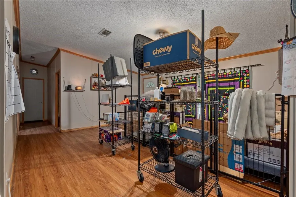 8172 County Road 208 Navasota, TX 77868