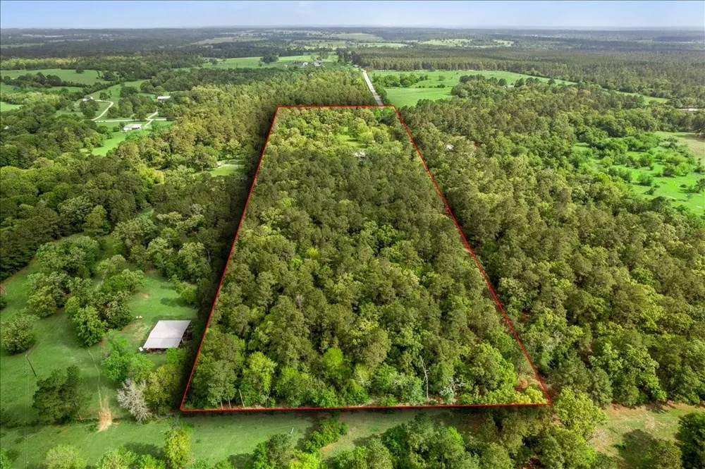 8172 County Road 208 Navasota, TX 77868