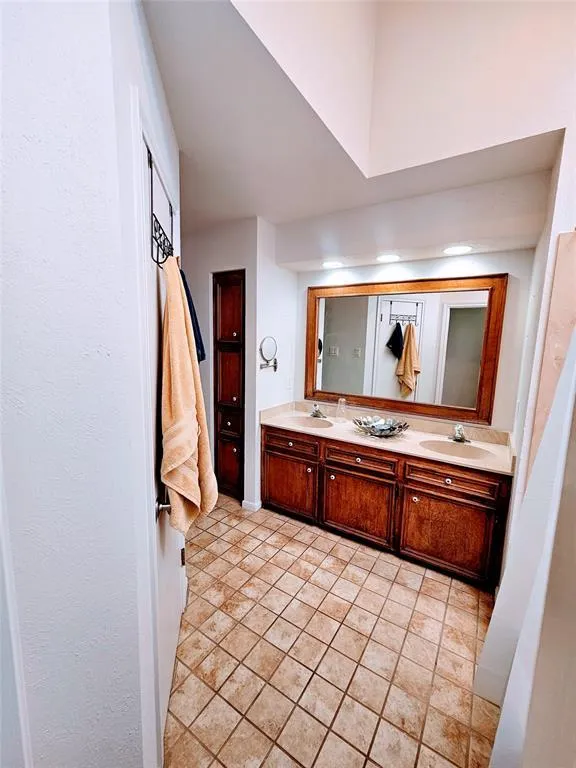 40 Cypress Point Wimberley, TX 78676