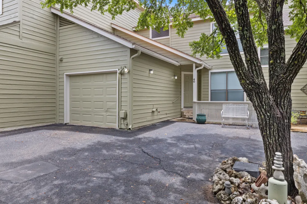 40 Cypress Point Wimberley, TX 78676