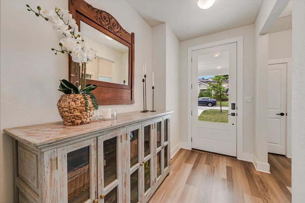 125 Broken Oak Drive Liberty Hill, TX 78642