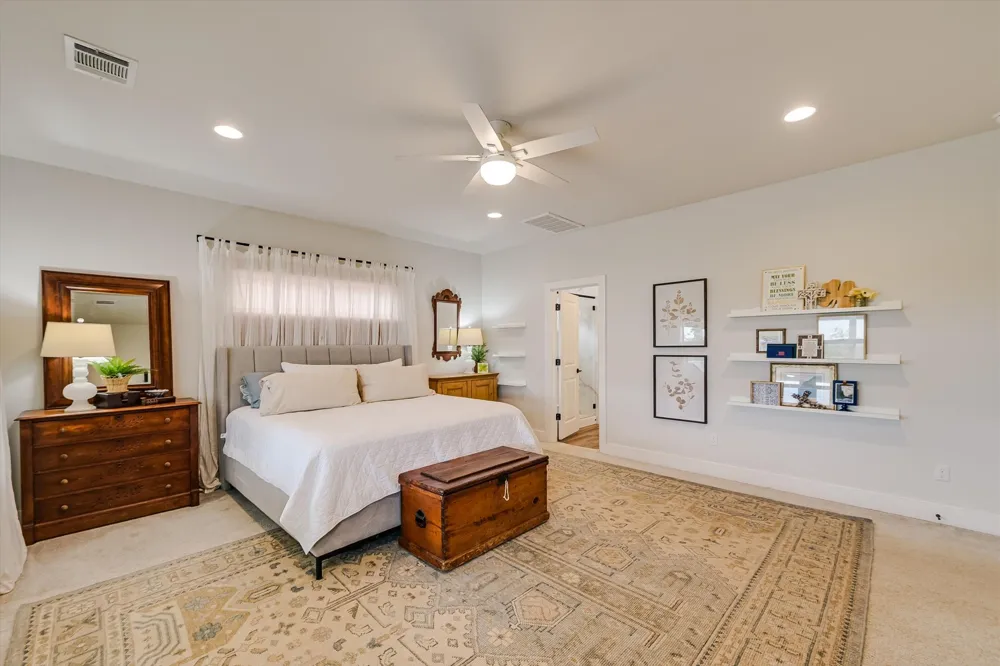 125 Broken Oak Drive Liberty Hill, TX 78642