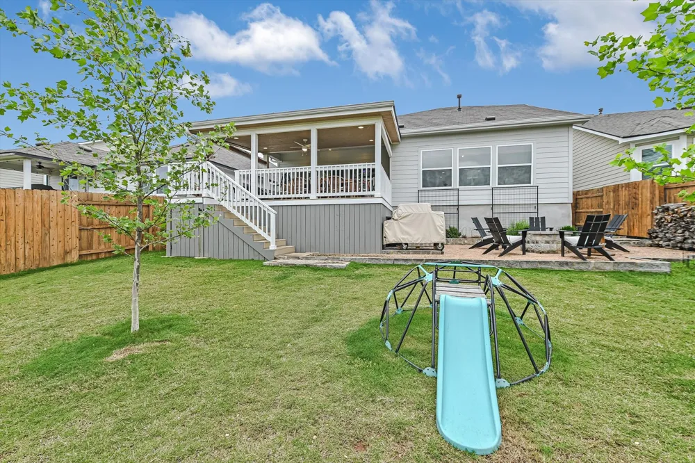 125 Broken Oak Drive Liberty Hill, TX 78642
