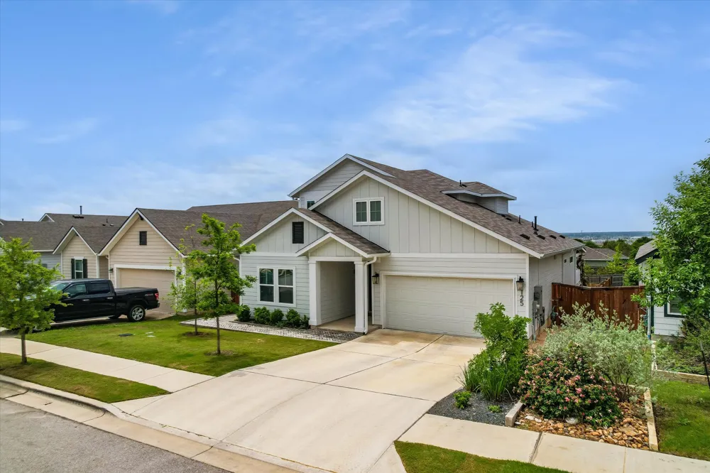 125 Broken Oak Drive Liberty Hill, TX 78642