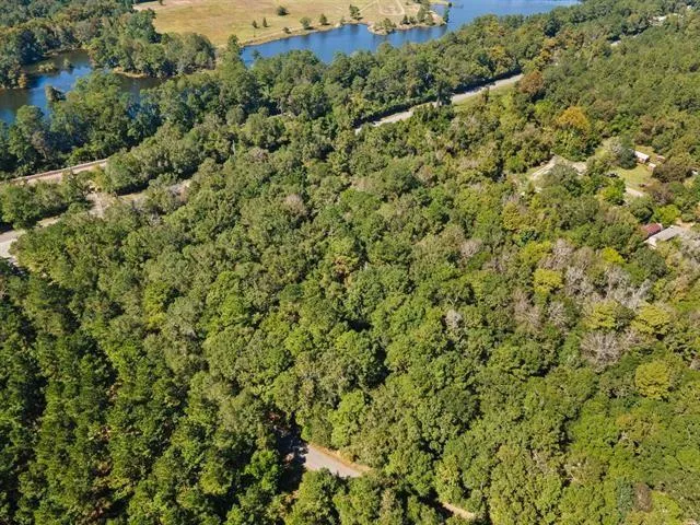 8715 Massey Lake Road Silsbee, TX 77656