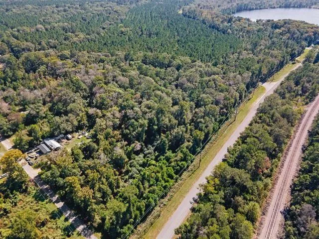 8715 Massey Lake Road Silsbee, TX 77656