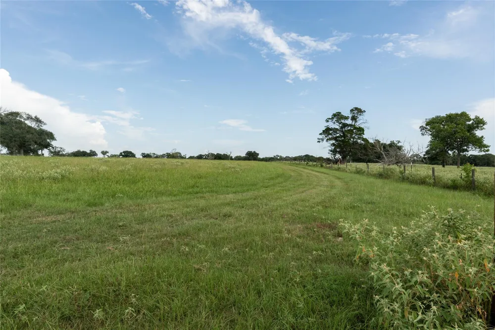 Aztec Lane New Ulm, TX 78950