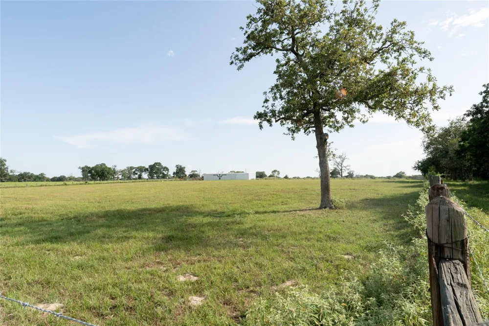 Aztec Lane New Ulm, TX 78950