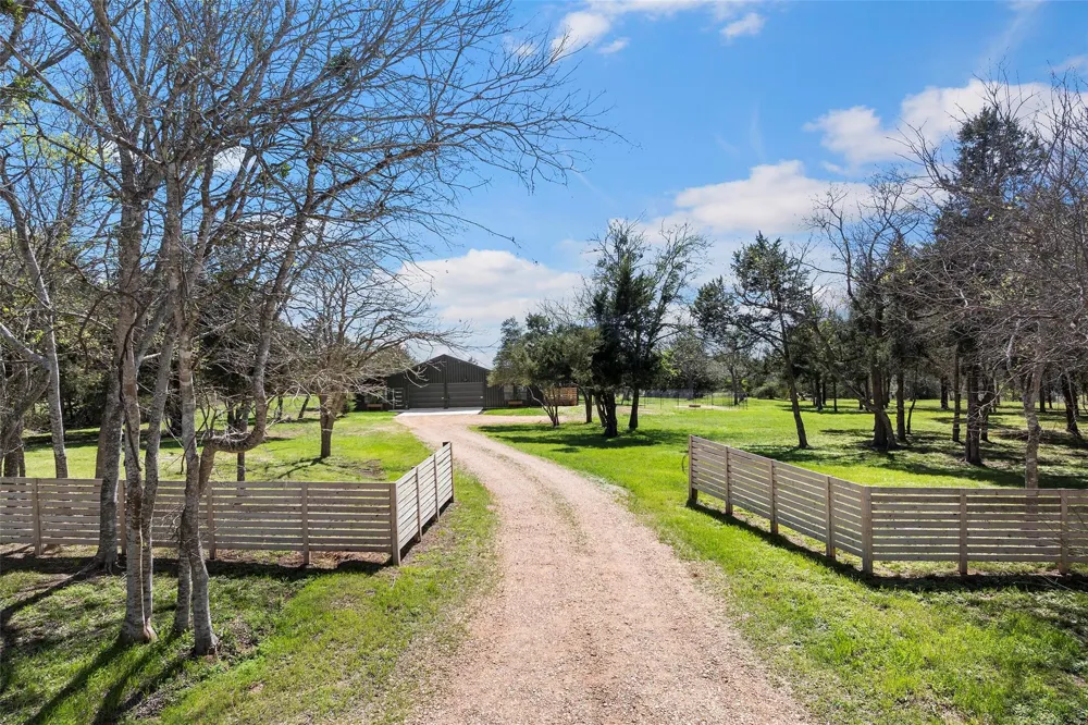 7278 Chadwick Hogan Road Chappell Hill, TX 77426