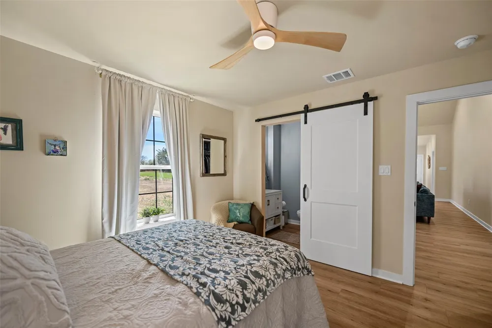 7278 Chadwick Hogan Road Chappell Hill, TX 77426