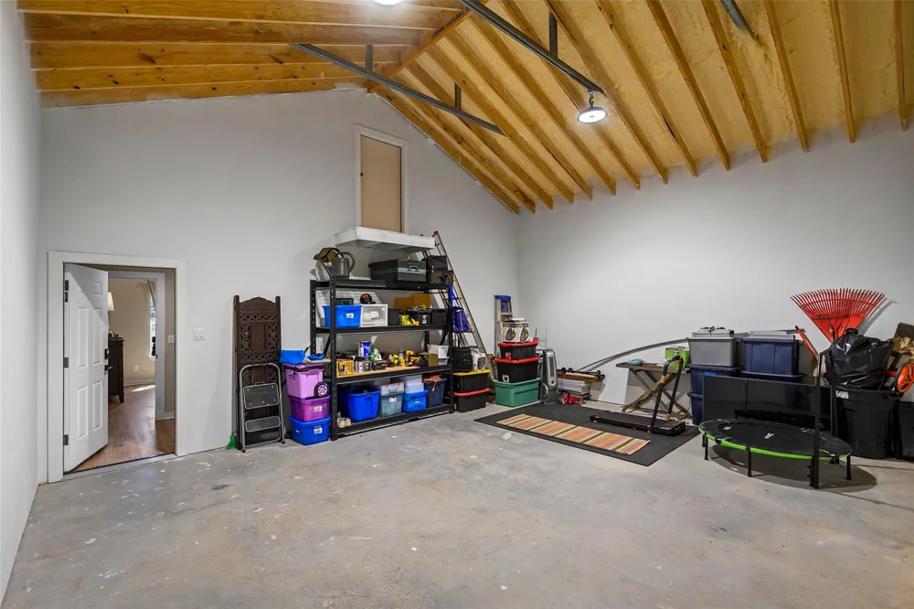 7278 Chadwick Hogan Road Chappell Hill, TX 77426