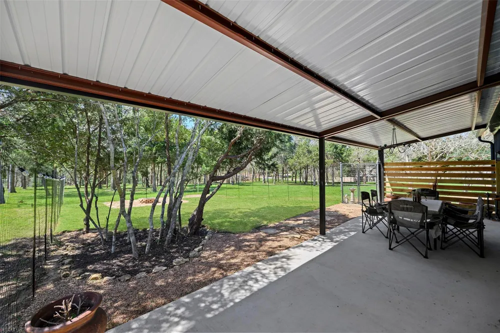 7278 Chadwick Hogan Road Chappell Hill, TX 77426