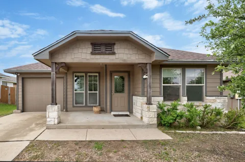 621 Amber Lane