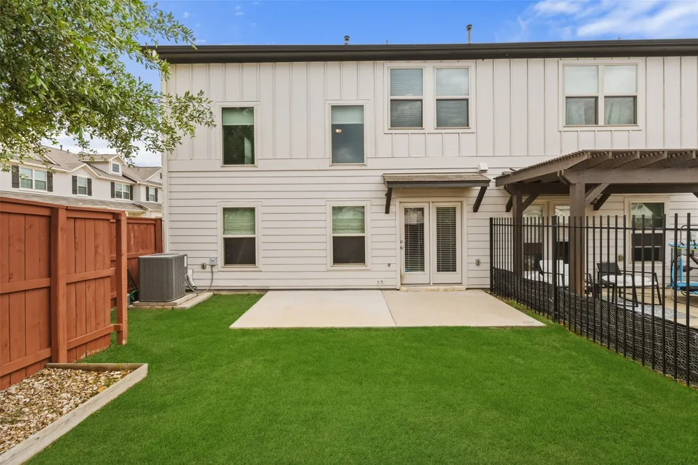 1615 Airedale Road Austin, TX 78748