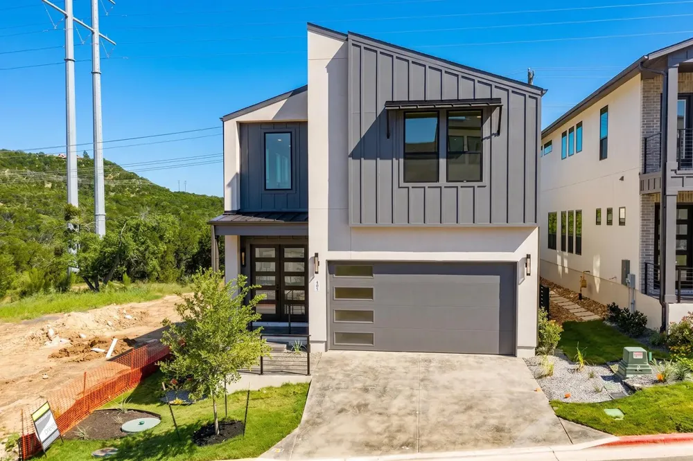 405 Austin Heights Road Lakeway, TX 78738