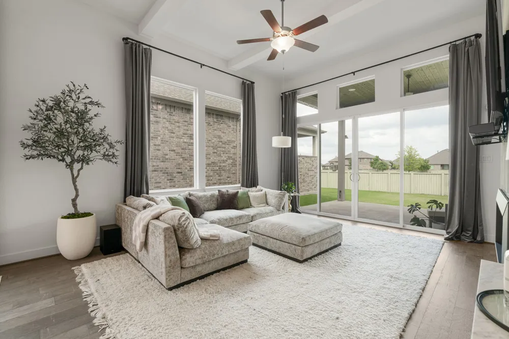 829 Faith Drive Liberty Hill, TX 78642