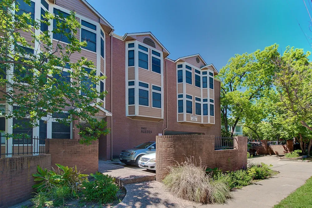2802 Nueces Street #101 Austin, TX 78705