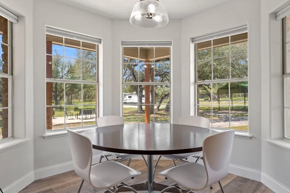 8139 Ozark Drive San Marcos, TX 78666