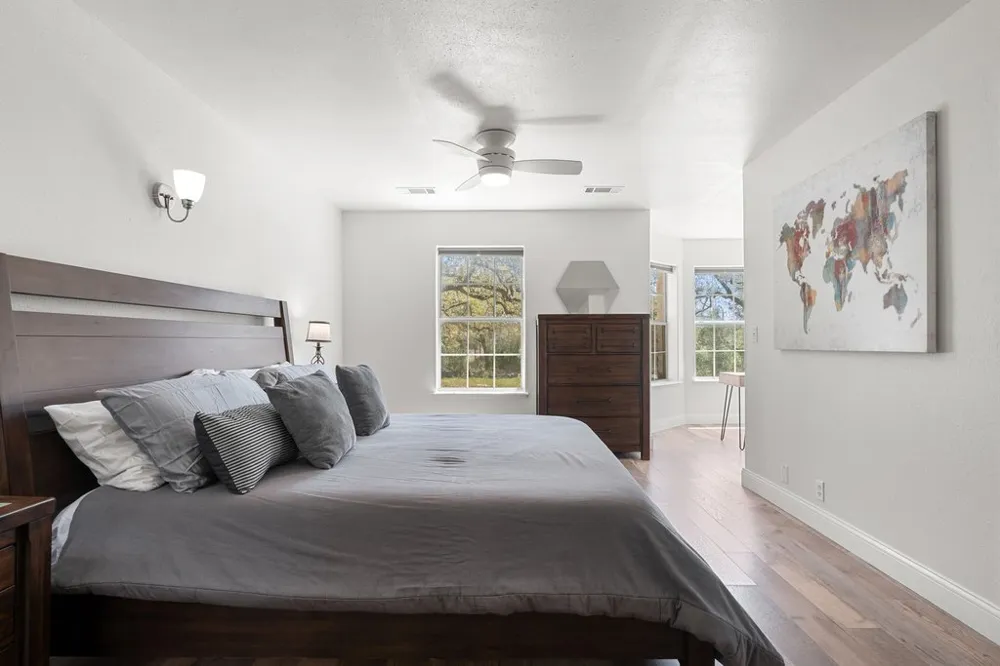 8139 Ozark Drive San Marcos, TX 78666