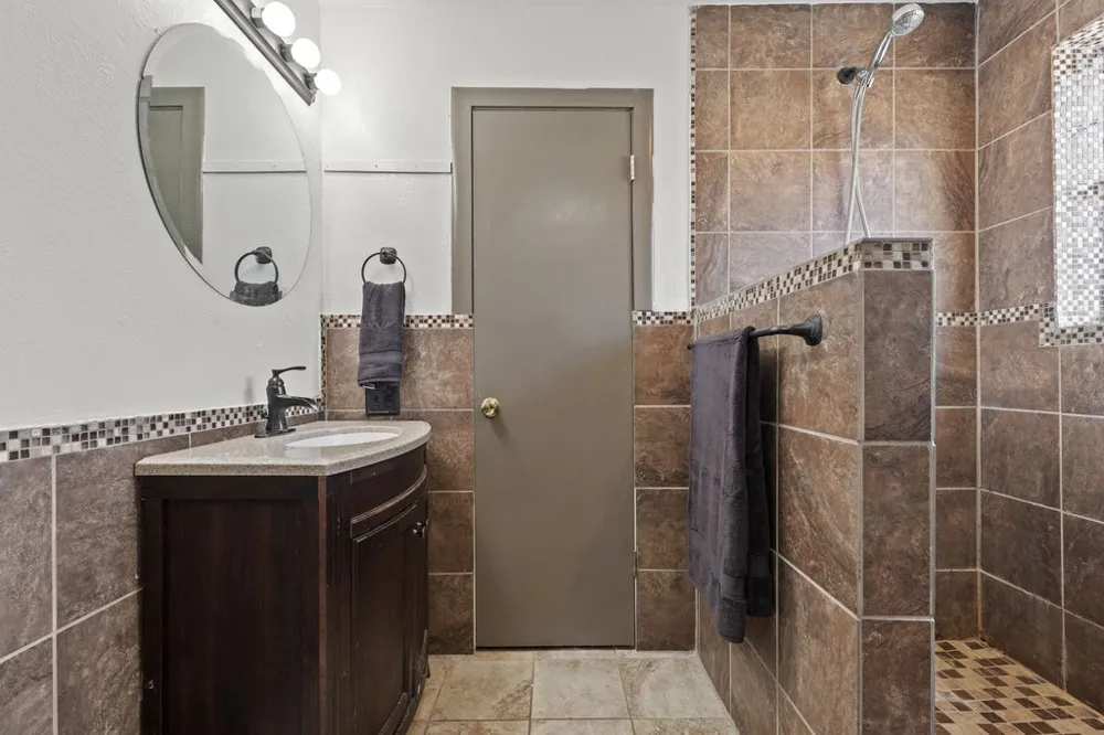 8139 Ozark Drive San Marcos, TX 78666