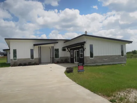 3947 County Road 210