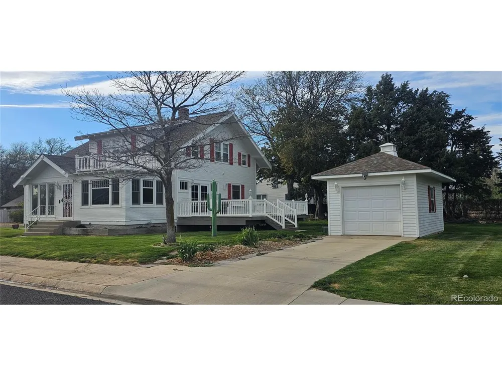 202 E 5th Street Flagler, CO 80815