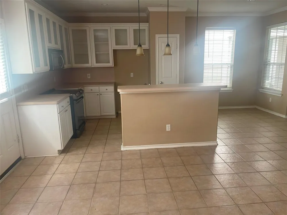 5815 Vinemont Lane Houston, TX 77084