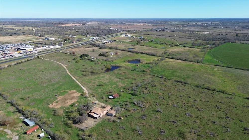 16001 Richards Drive Del Valle, TX 78617