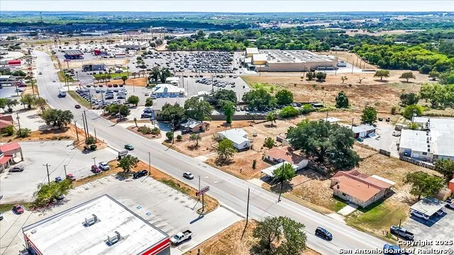 19239 McDonald Lytle, TX 78052