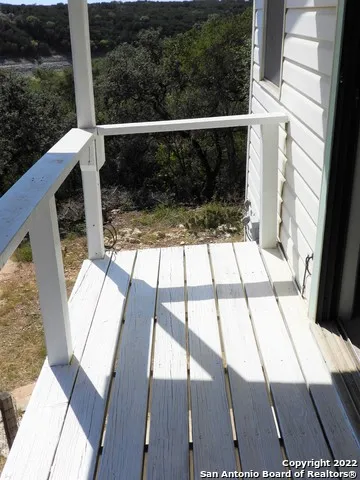 806 BLUE BILL COVE DR Lakehills, TX 78063