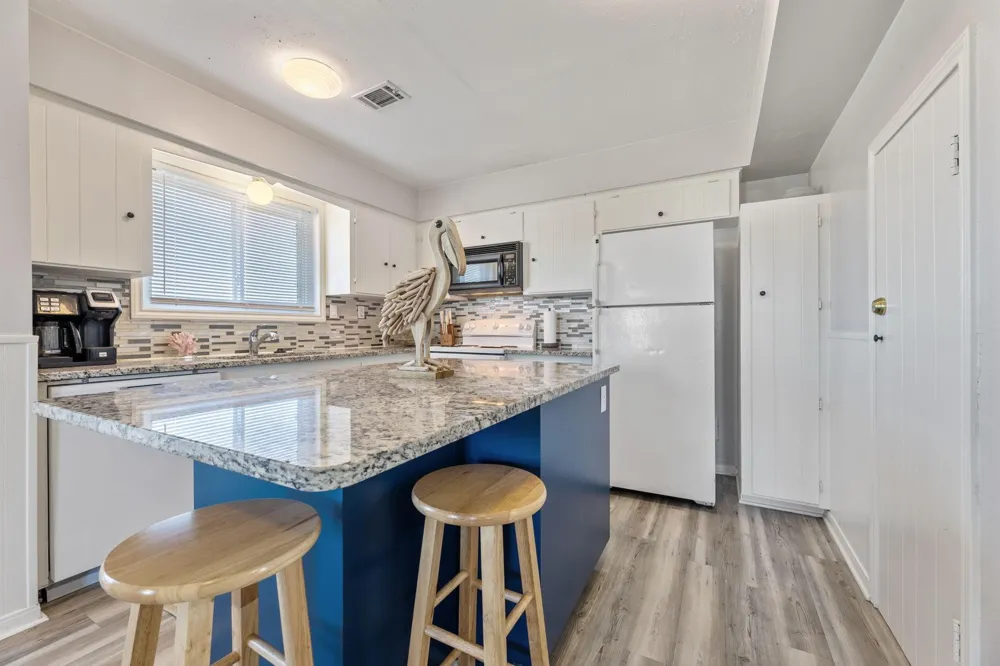 324 County Road 257 Matagorda, TX 77457