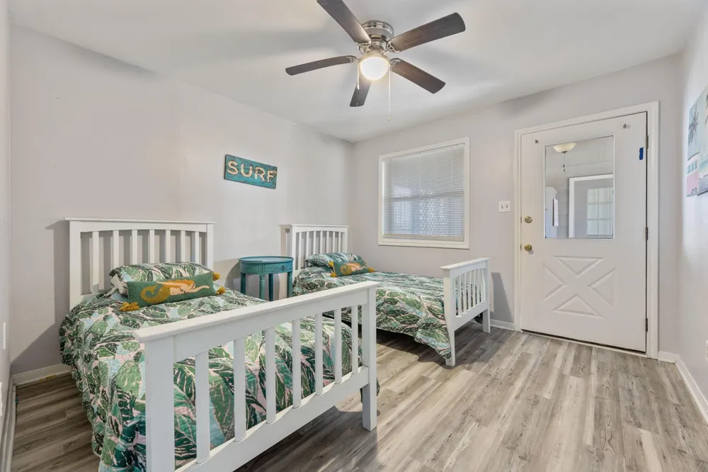 324 County Road 257 Matagorda, TX 77457